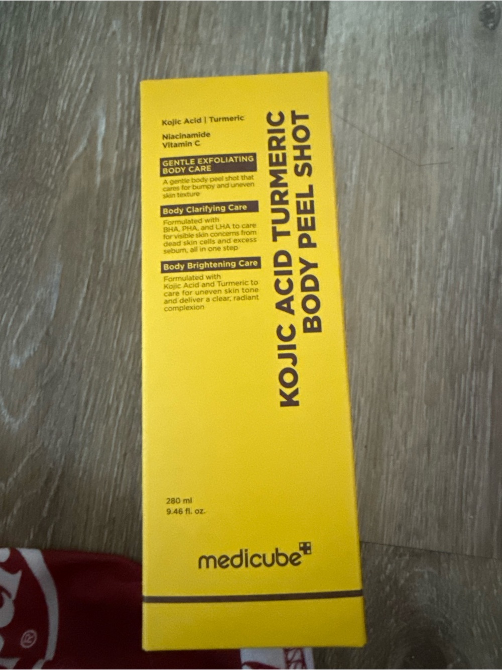 Medicube Kojic Acid Turmeric Body Peel Shot - Yellow Exfoliating Treatment